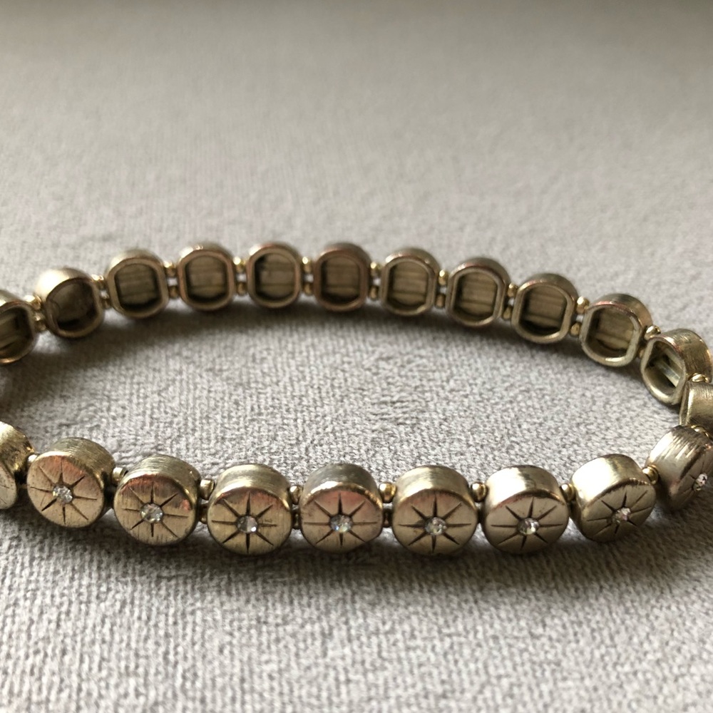 Light gold Banana Republic starburst bracelet